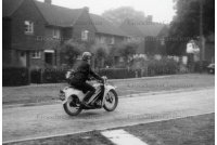 batch_lei_214_peter_harding_on_le_velocette__7x5