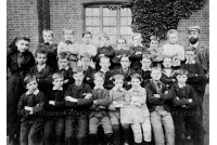 bet_161_school_group_1890_18-22