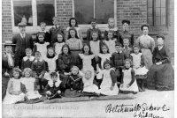 bet_163_school_group_1906_19-22