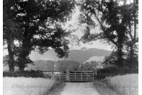 bet_266_common_field_bridleway_1a-23