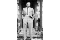 bet_484_jack_hale_at_wonham_wood_cotts__14-4-69
