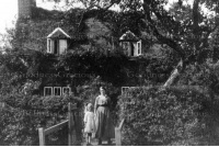 bet_72_mabel_lucas_at_rose_cottage_wellhouse_lane_9-21