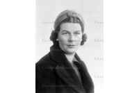 bet_744_burberry_dolly_5-1-35