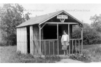 holm_26_mid__the_hut