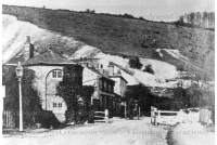 rei_182_yew_tree_toll_house__33-6-117