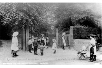 rei_183_london_road_castle_grounds_gate__21-3-133