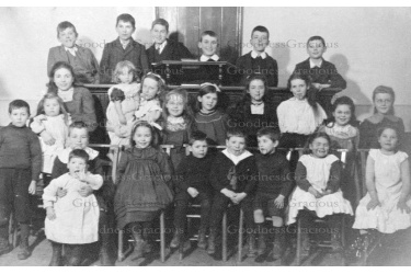 BET 084 Gadbrook chapel sunday school 1912 18-21 