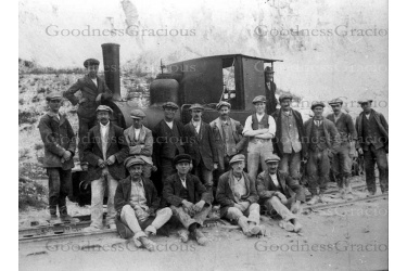 bet_199_quarry_workers_with_captain_baxter18a-3-24_2068727906