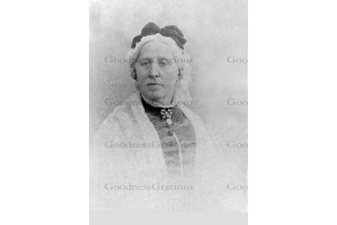 bet_50_hon_mrs_holland_12a-15