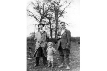 bet_525_john-frank_and_ralph_hollands_at_roothill_farm