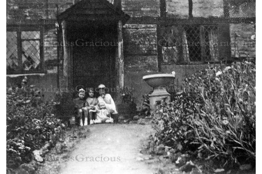 bet_688_ravenleigh_cottage_22-2-74