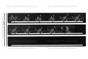 contact_ab_142_2012031456