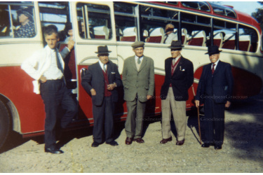 lei_114_magazine_club_outing__charlie_harding_mr__flint_mr__bartley_fred_shephard_henry_longhurst__nov__1964