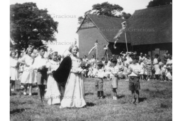 lei_174__may_queen_1956__resized