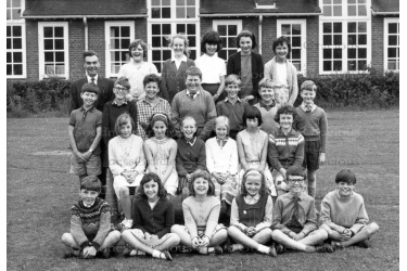 lei_238_school_1965__web_1347749915