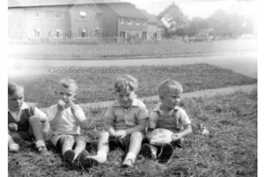 lei_242_glebe_babies___c_f____web