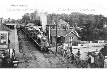 rei_28_station_1909